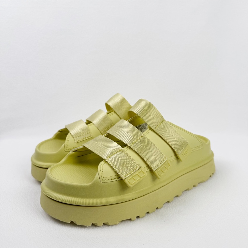 UGG Sandals